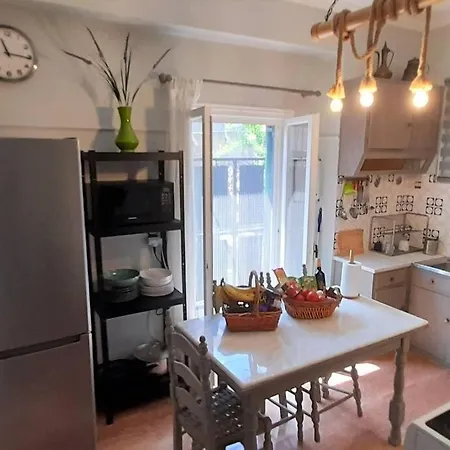 Volto Santo Country House 120m2 - Kamara Achillion